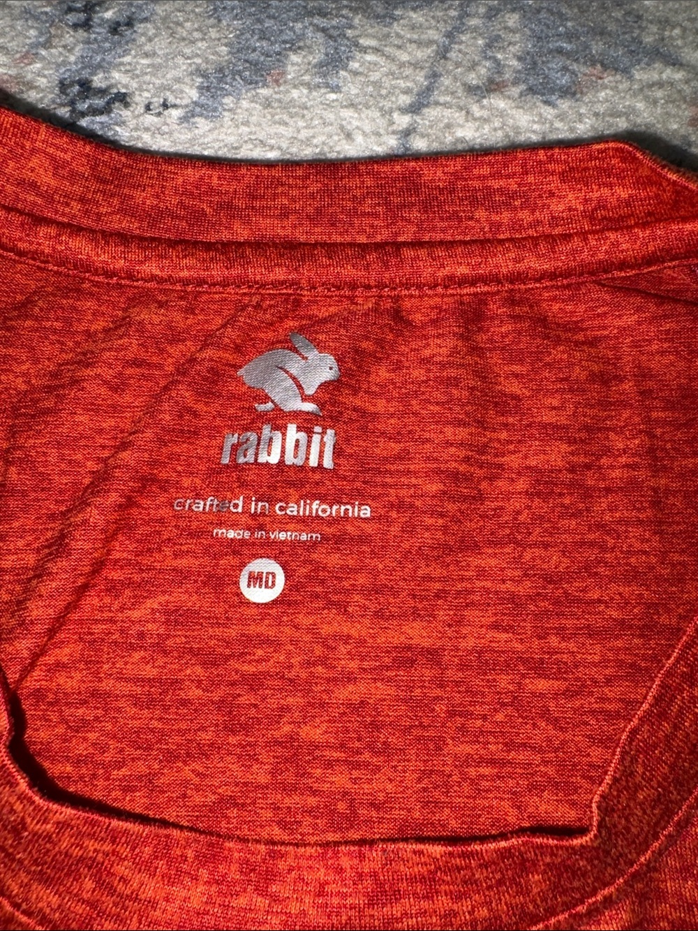 Rabbit running Men's Red Performance Shirt size medium - Picture 2 of 6